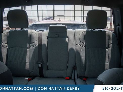 Used 2024 RAM 2500 Big Horn AWD/4WD image 25