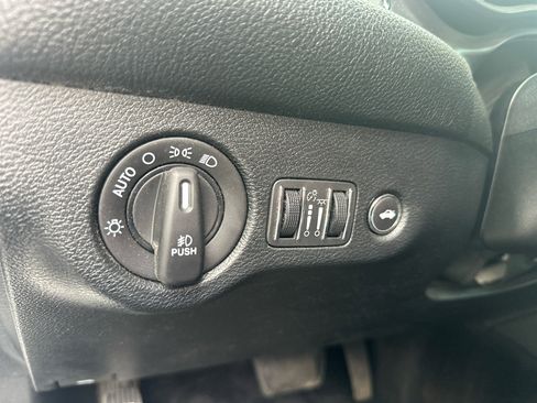 Used 2018 Dodge Challenger R/T w/ Sound Group image 21