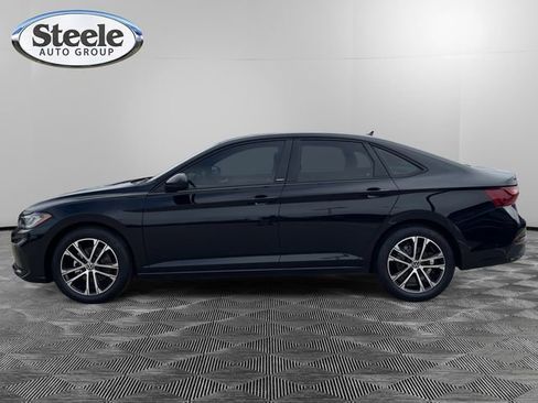 New 2026 Volkswagen Jetta Sport FWD image 2