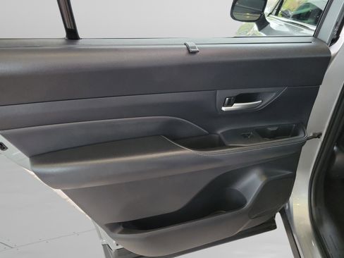 Certified 2025 Toyota Grand Highlander XLE image 26