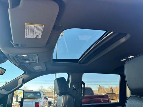 Certified 2024 GMC Sierra 2500 Denali w/ Denali Reserve Package image 28