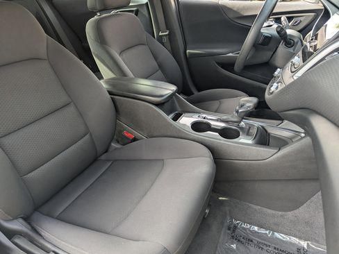 Used 2023 Chevrolet Malibu LT image 8