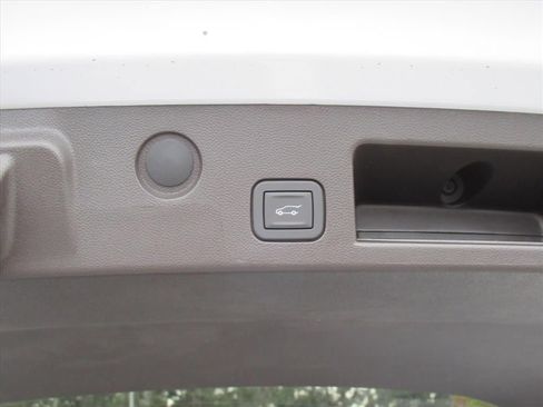 New 2026 GMC Terrain Denali image 30