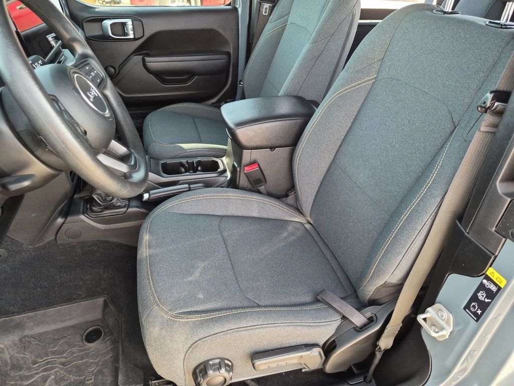 Used 2024 Jeep Wrangler Sport AWD/4WD image 15