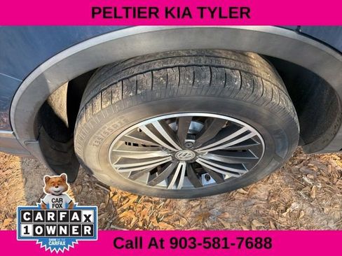 Used 2019 Volkswagen Tiguan SEL image 14