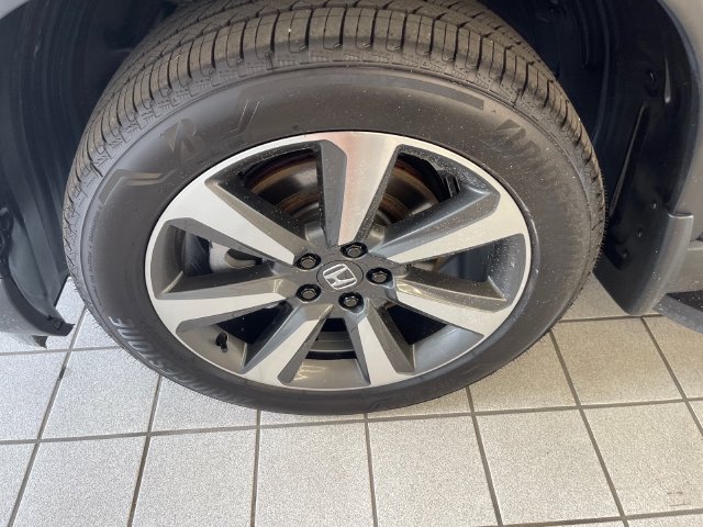 Used 2024 Honda Pilot Elite image 5
