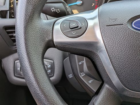 Used 2015 Ford Escape SE image 25