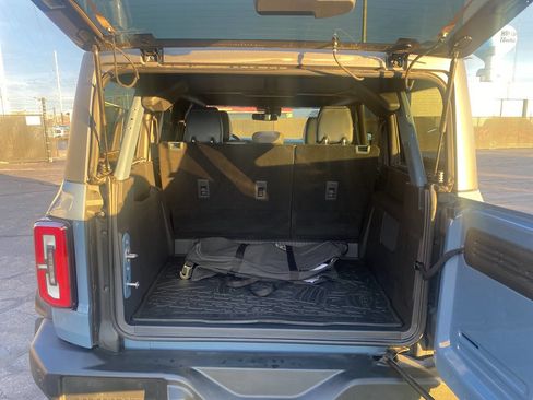 Used 2024 Ford Bronco Outer Banks w/ Sasquatch Package image 11