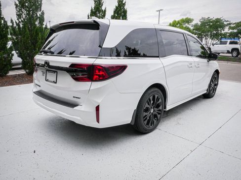 New 2026 Honda Odyssey Sport-L image 10
