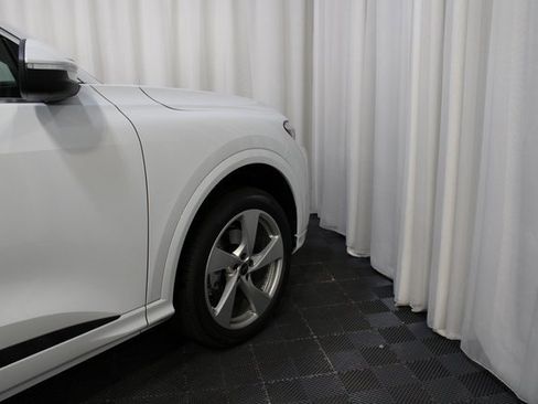 New 2025 Audi Q5 Premium Plus image 27