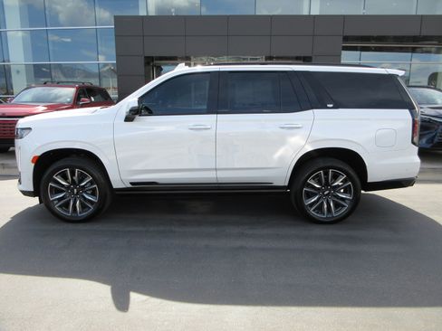 Used 2024 Cadillac Escalade Sport w/ Touring Package AWD/4WD image 3