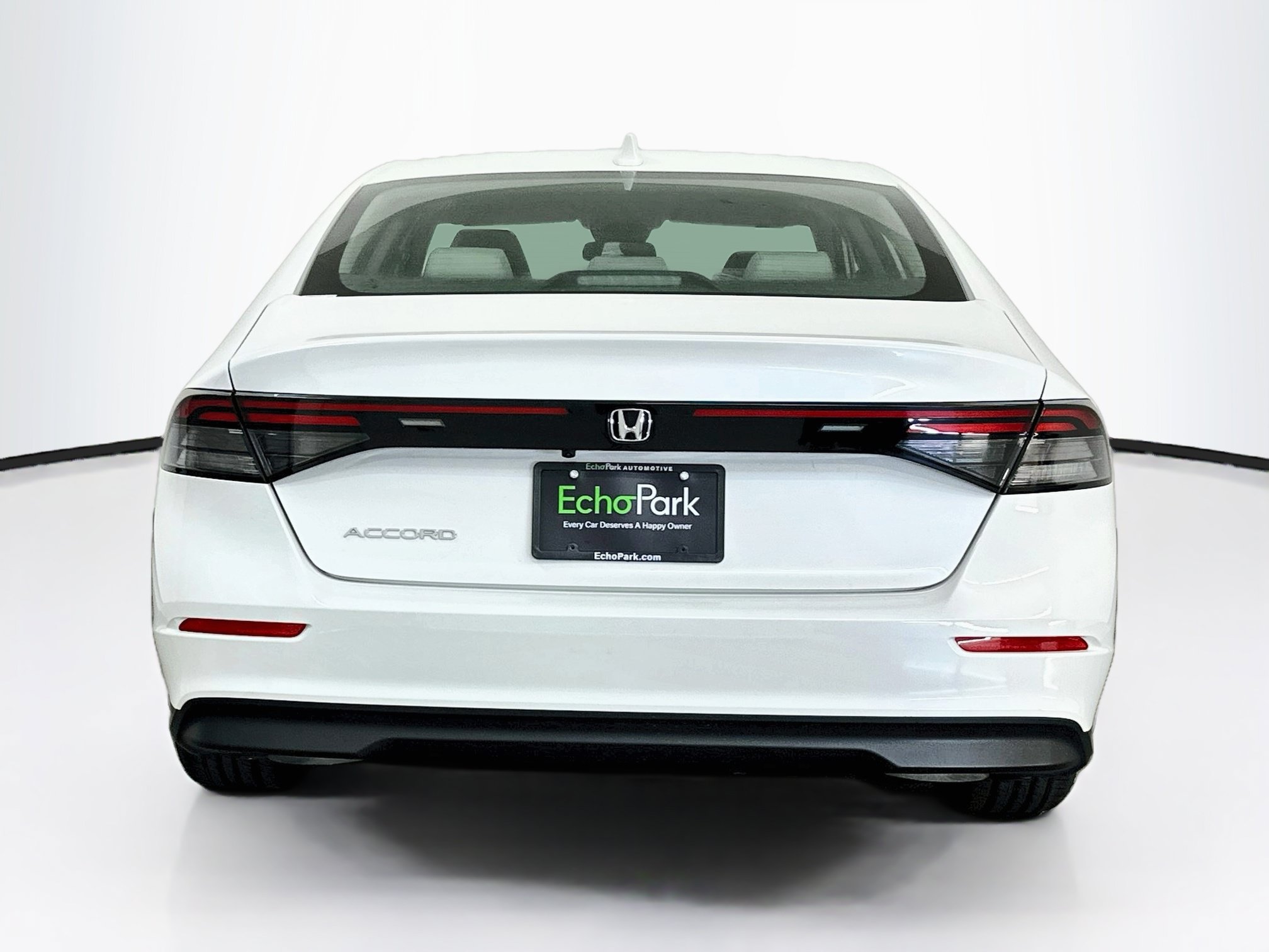 Used 2025 Honda Accord LX image 7
