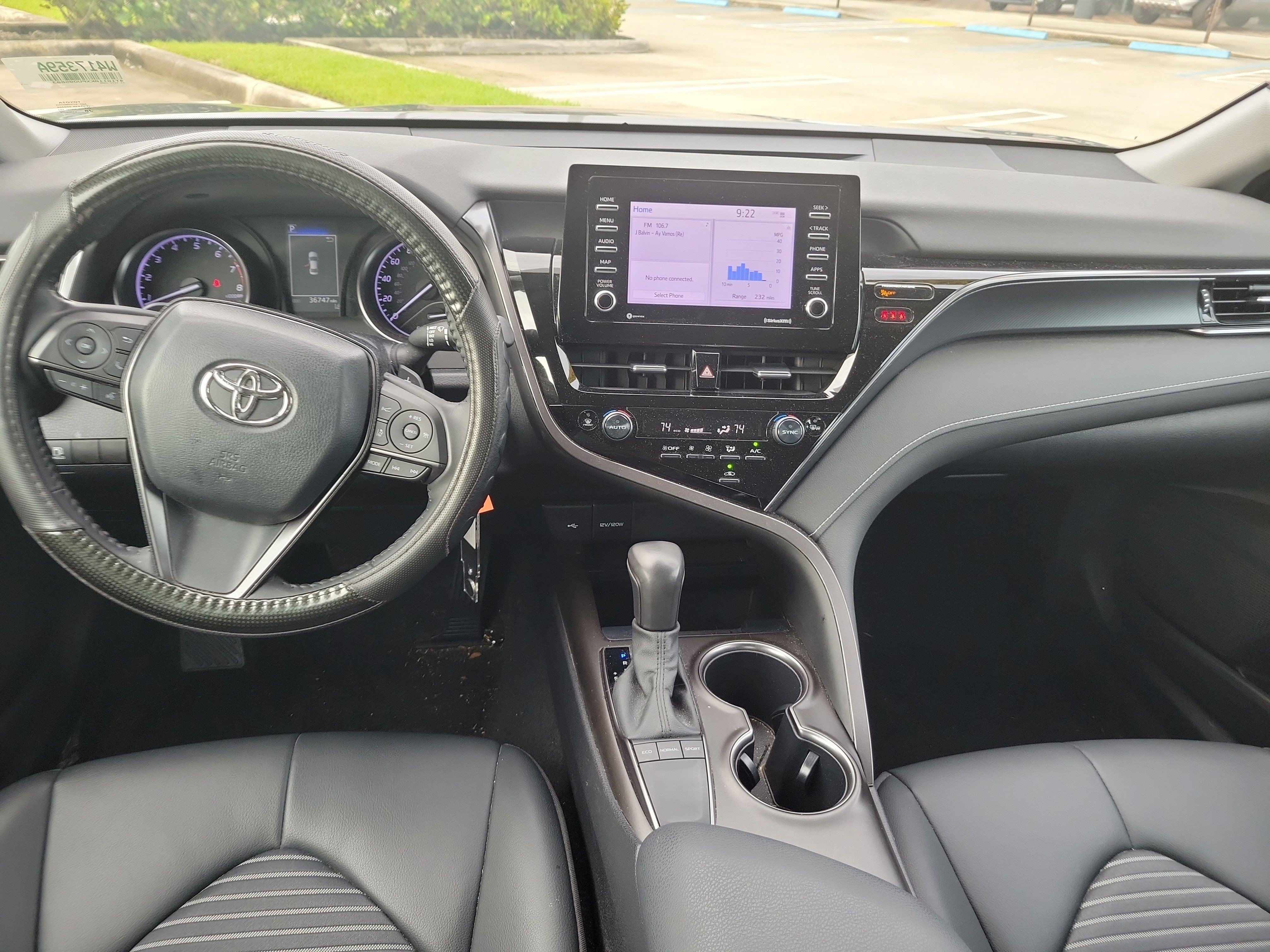 Used 2023 Toyota Camry SE FWD image 15