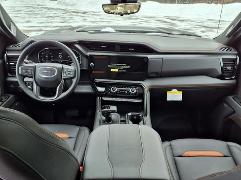 New 2025 GMC Sierra 1500 AT4 w/ AT4 Premium Package image 6