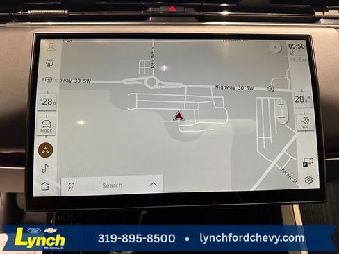 Used 2024 Land Rover Range Rover Sport SE image 5