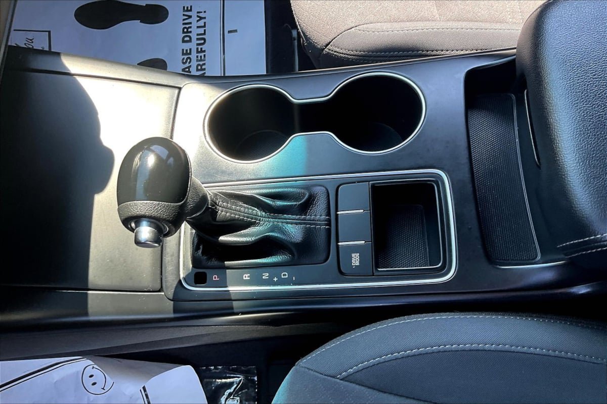 Used 2016 Kia Sorento L FWD image 17