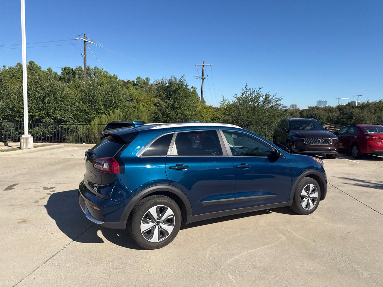 Used 2019 Kia Niro LX FWD image 5