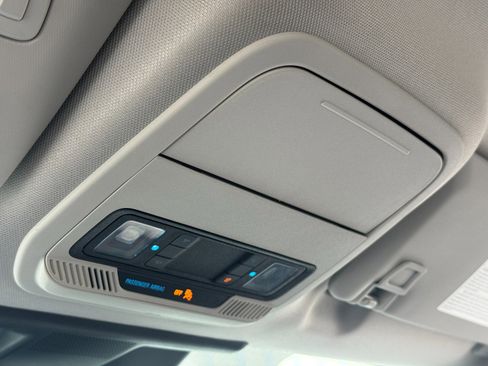 Used 2023 Ford Mustang Mach-E Select image 31