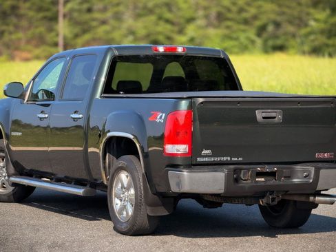Used 2013 GMC Sierra 1500 SLE w/ Power Tech Package AWD/4WD image 12