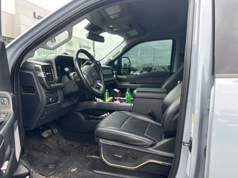 Used 2024 Ford F250 Lariat w/ Lariat Ultimate Package image 6