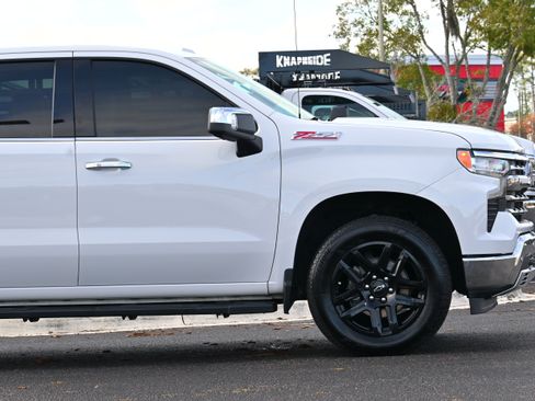 Used 2022 Chevrolet Silverado 1500 LTZ w/ LTZ Premium Package image 6