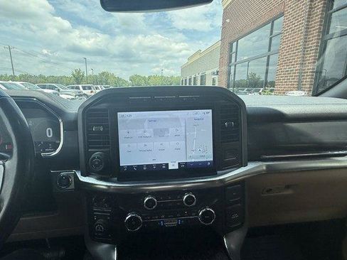 Used 2022 Ford F150 Lariat w/ Equipment Group 502A High AWD/4WD image 26