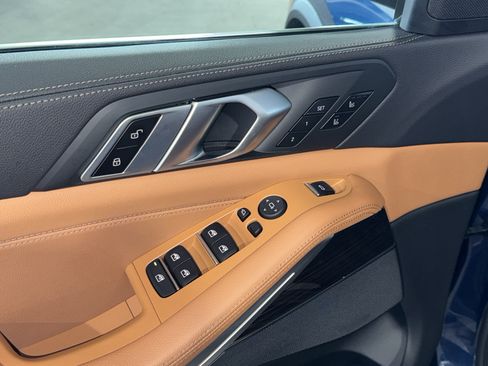 Used 2021 BMW X5 xDrive40i w/ Premium Package 2 image 18