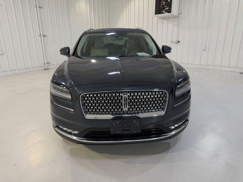Used 2022 Lincoln Nautilus Black Label w/ Class II Trailer Tow Package AWD/4WD image 8