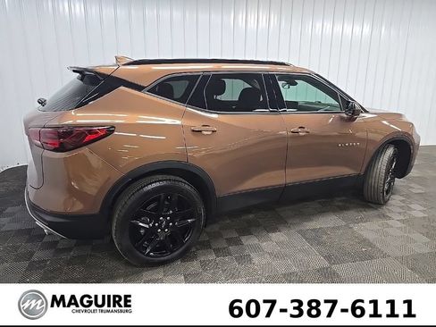 Used 2023 Chevrolet Blazer LT w/ Convenience Package AWD/4WD image 3