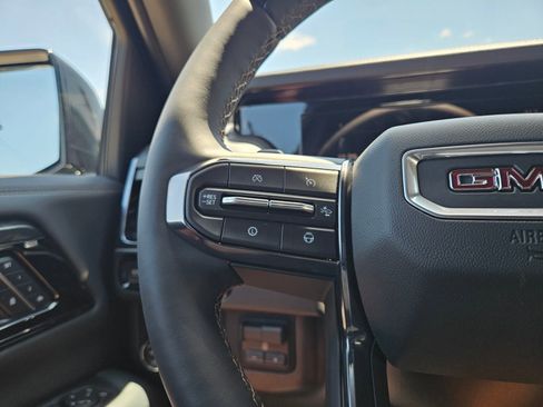 New 2026 GMC Yukon AT4 w/ AT4 Premium Plus Package AWD/4WD image 12