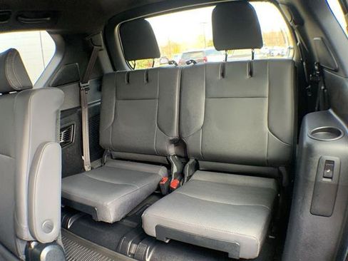 Used 2023 Lexus GX 460 Premium image 24