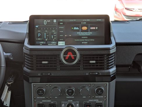 Used 2024 INEOS Grenadier Fieldmaster Edition image 17