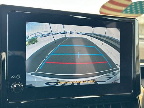 Used 2023 Toyota Corolla LE w/ Carpet Mat Package (TMS) FWD image 18