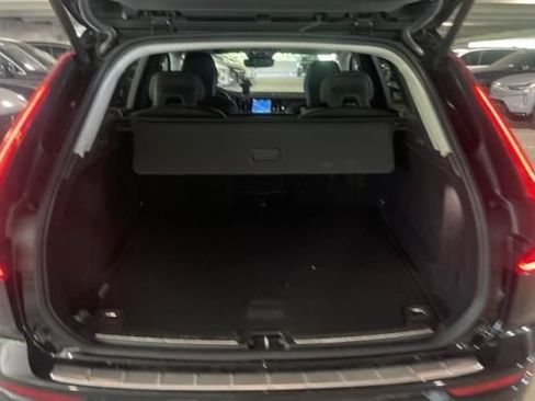 Used 2024 Volvo XC60 B5 Plus w/ Protection Package Premier AWD/4WD image 6