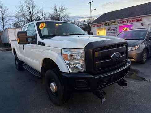 Used 2015 Ford F250 XL w/ Power Equipment Group image 35
