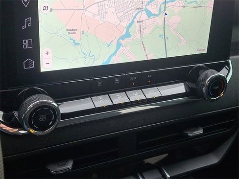 Certified 2024 Chevrolet Colorado Trail Boss w/ Safety Package image 15