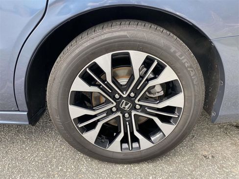 Certified 2025 Honda Odyssey Elite image 8