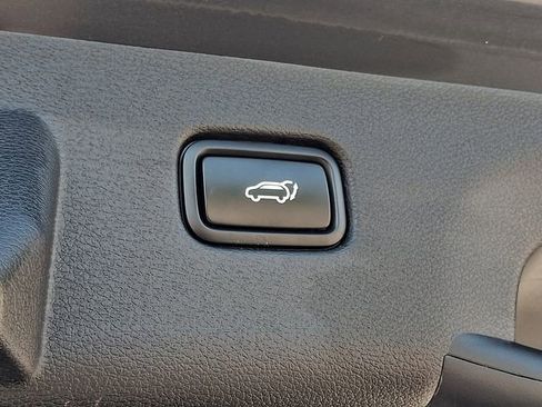 Used 2024 Kia Sportage X-Line w/ X-Line Premium Package AWD/4WD image 31