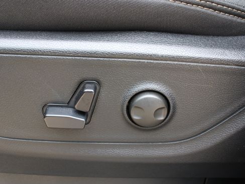 Certified 2025 RAM 1500 Lone Star AWD/4WD image 33