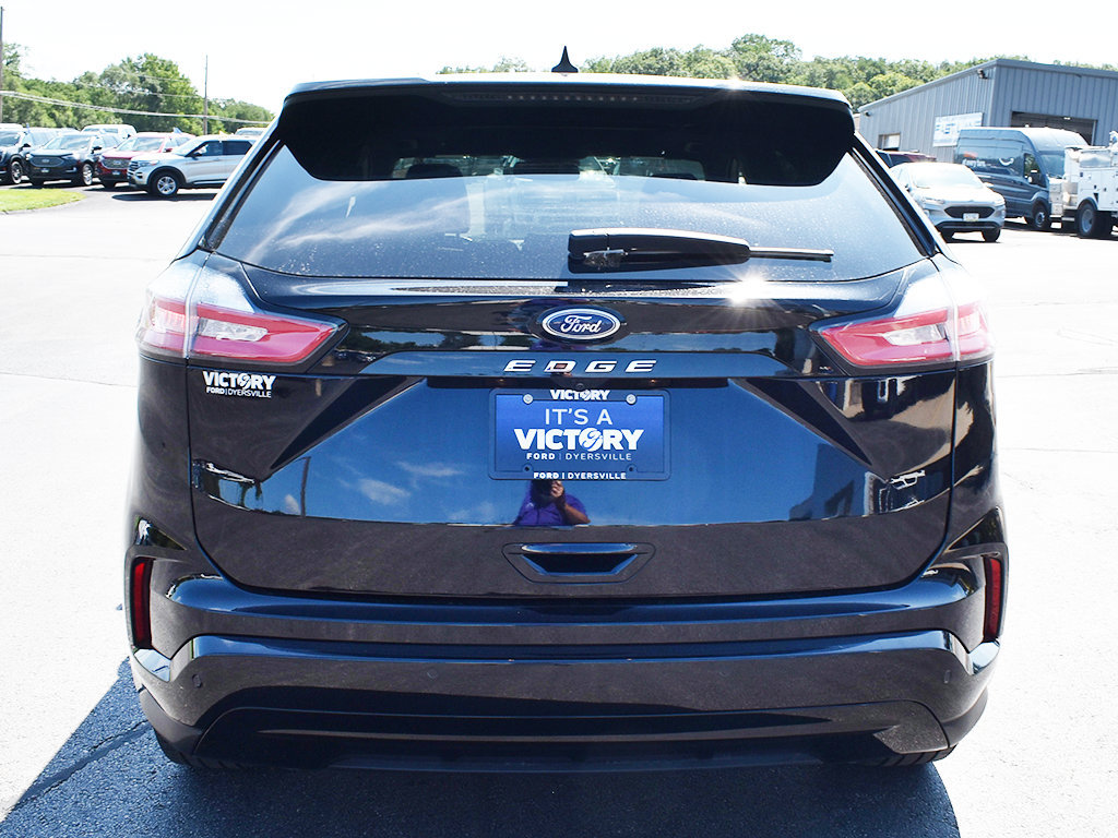 Used 2024 Ford Edge ST-Line AWD/4WD image 25