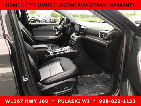 Used 2023 Ford Explorer XLT w/ Equipment Group 202A AWD/4WD image 4