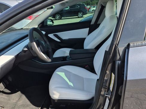 Used 2019 Tesla Model 3 Long Range image 5