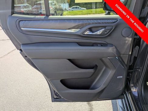 Used 2024 GMC Yukon Denali image 29