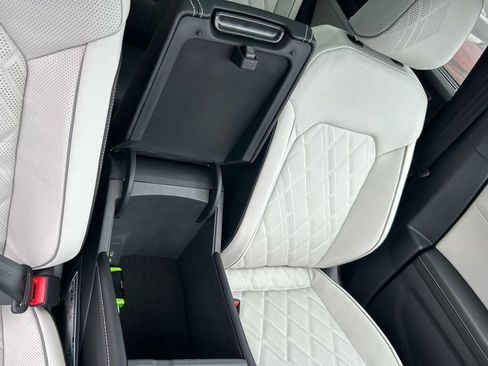 New 2026 Volkswagen Atlas Cross Sport SEL Premium R-Line image 42