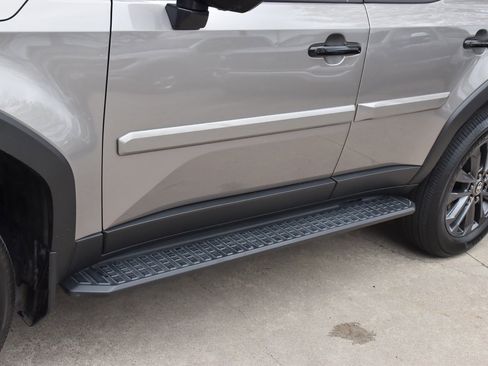 Used 2025 Toyota Land Cruiser image 37