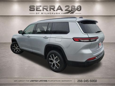 Used 2024 Jeep Grand Cherokee L Limited w/ Luxury Tech Group II AWD/4WD image 7