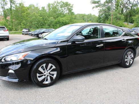 Used 2021 Nissan Altima 2.5 S FWD image 13