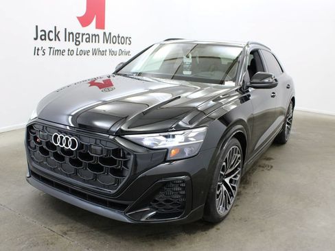 New 2026 Audi SQ8 Prestige AWD/4WD image 2