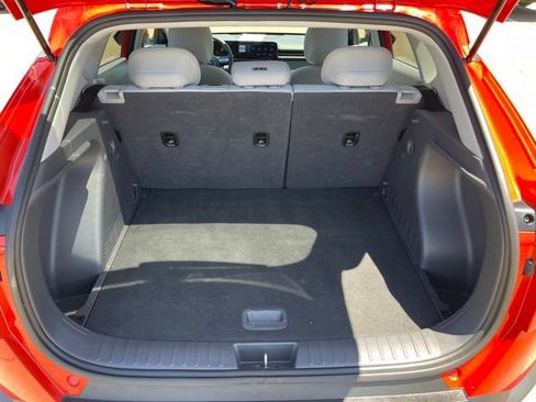 Used 2025 Hyundai Kona SEL AWD/4WD image 7