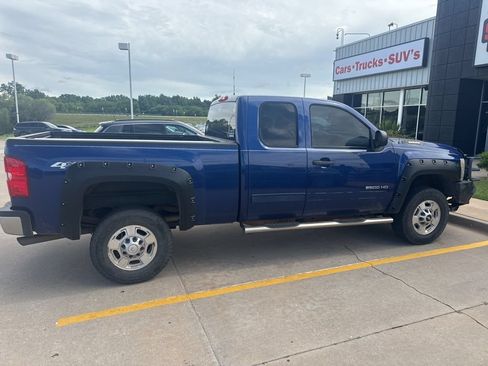 Used 2013 Chevrolet Silverado 2500 LT AWD/4WD image 4